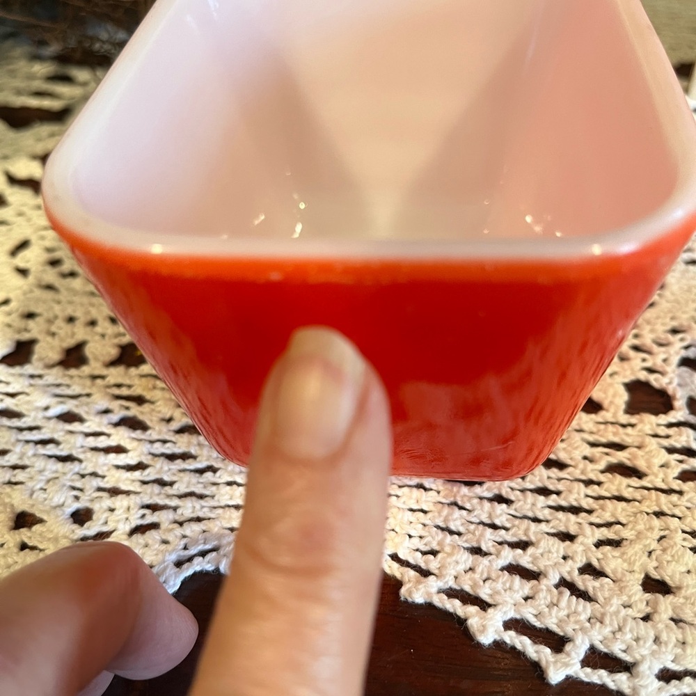 Pyrex Red Glass Container - Picture 9 of 16